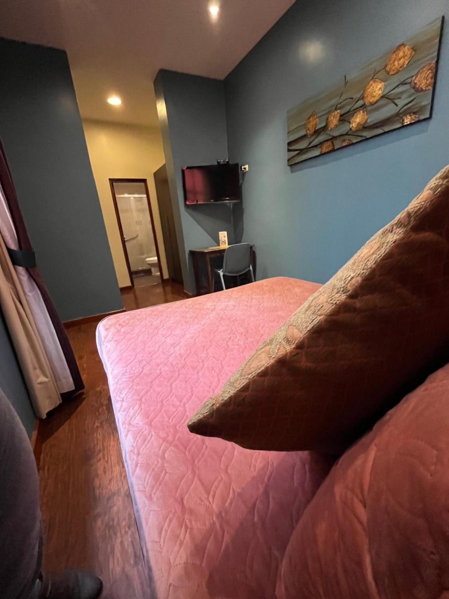 Pepe'S House Cuenca I Hotel & Boutique Hostel Rom bilde